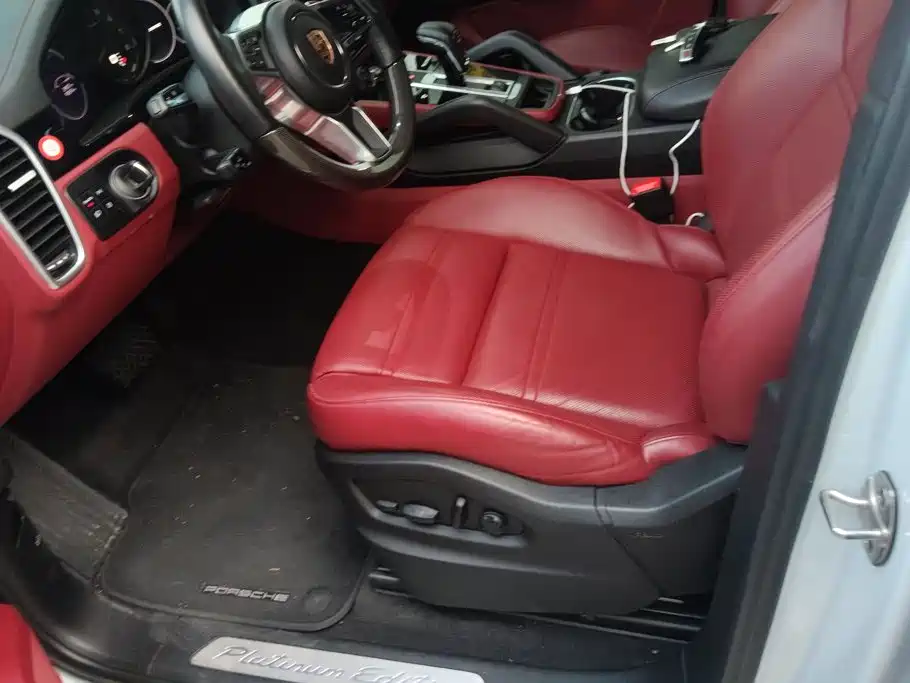 Porsche Cayenne Hybrid — миниатюра 9