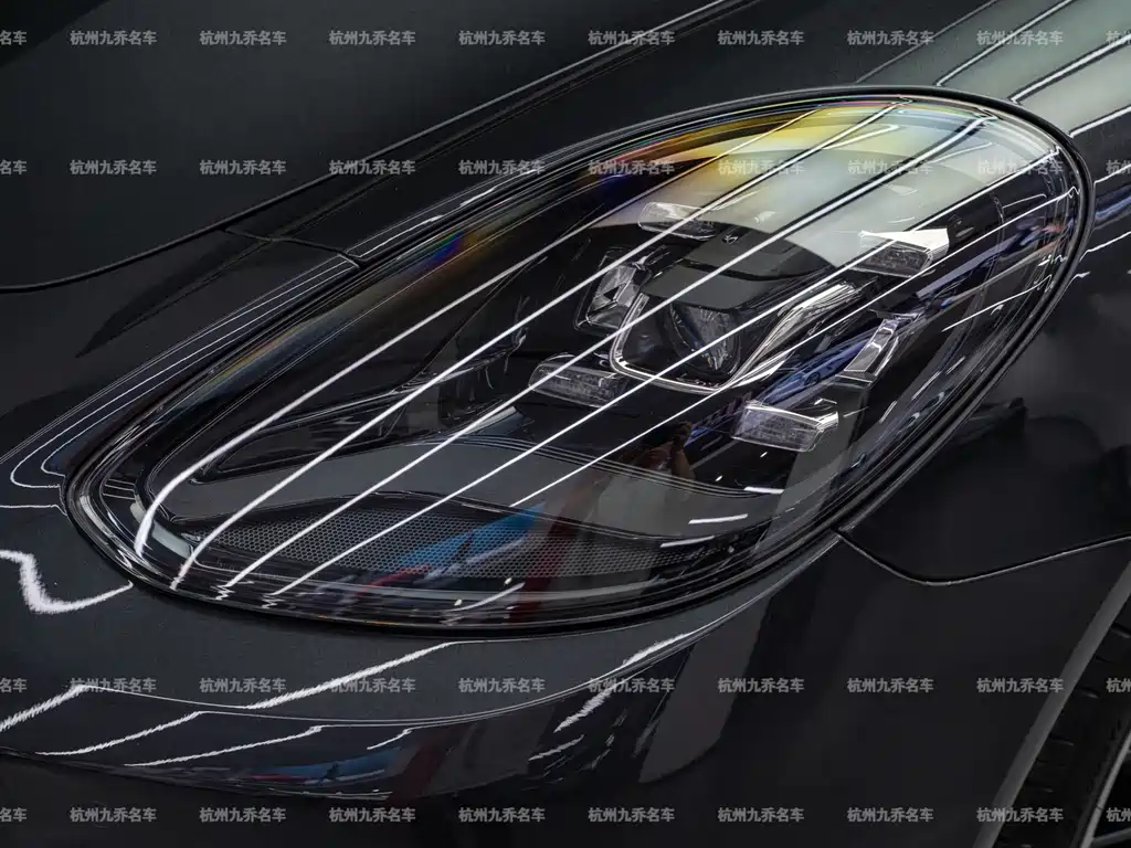 Porsche Panamera — миниатюра 10