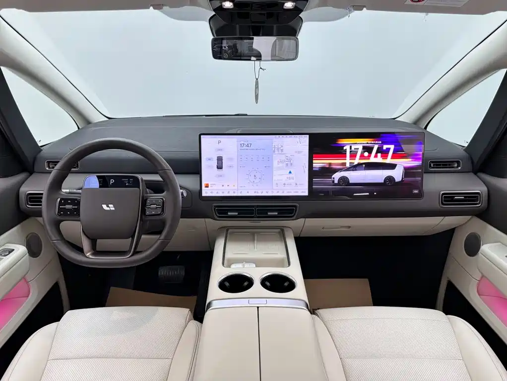 Li Auto Li MEGA — миниатюра 10