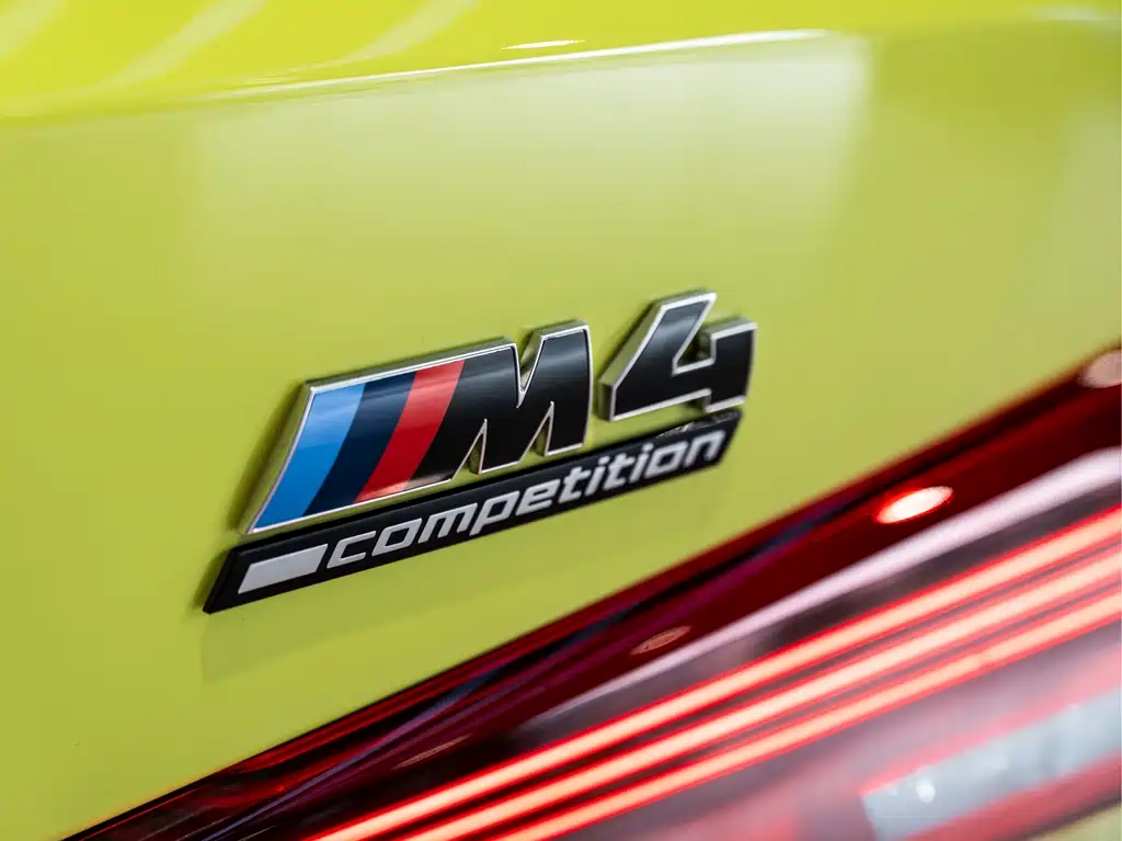 BMW M4 — миниатюра 16