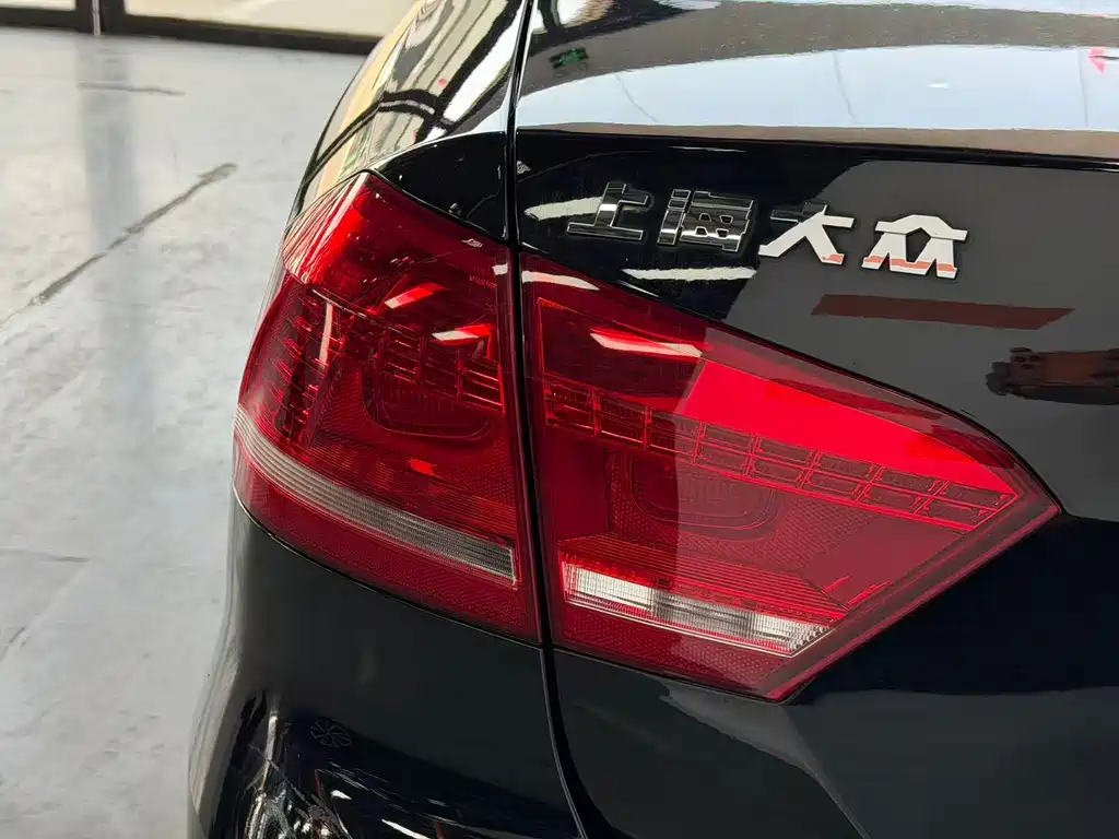 Volkswagen Passat — миниатюра 17