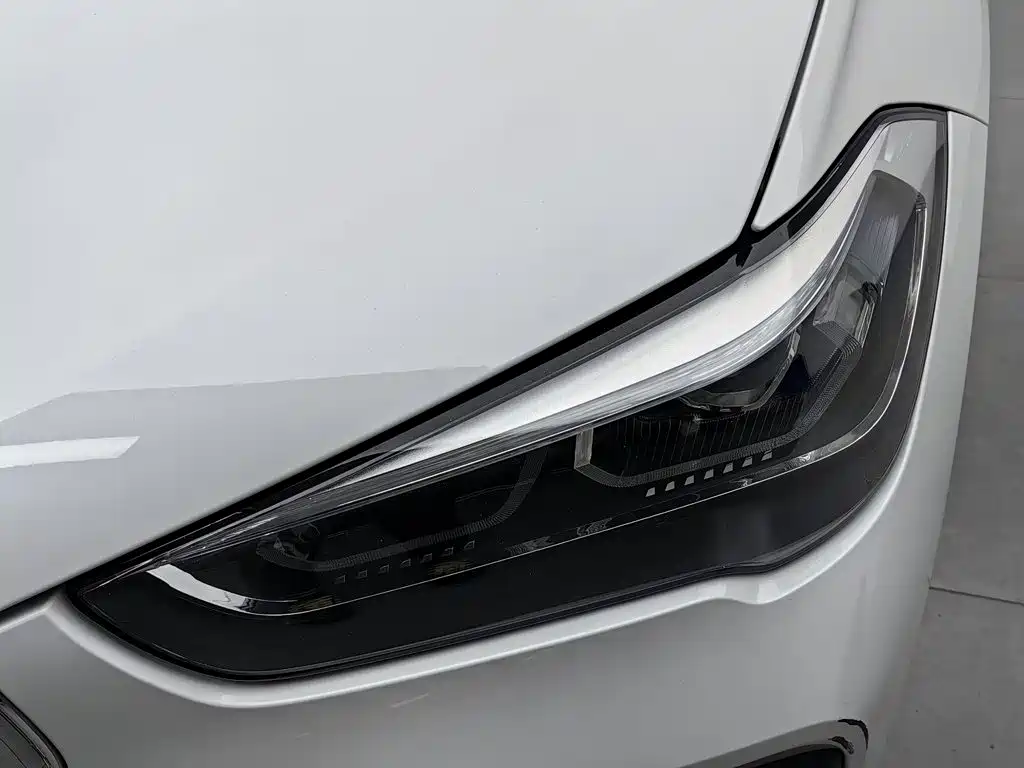 BMW X1 — миниатюра 7