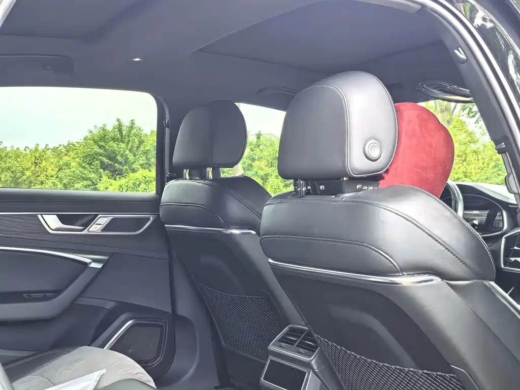 Audi A6L — миниатюра 4