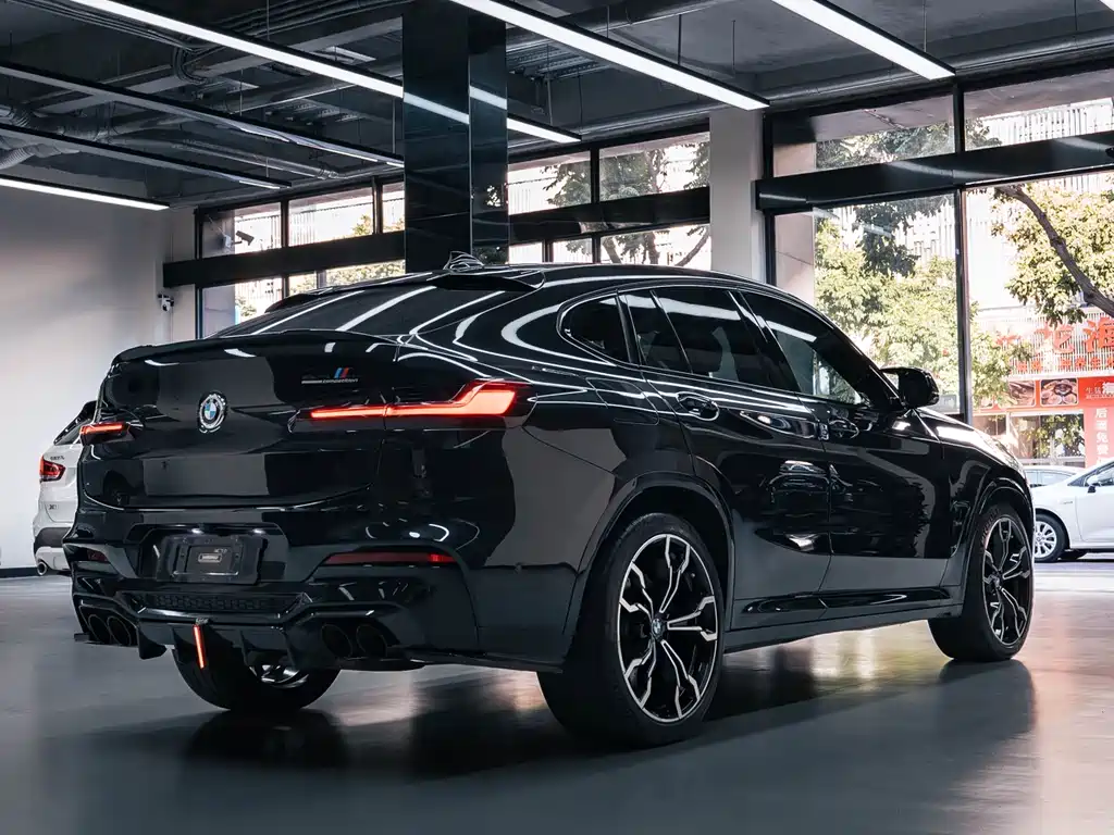 BMW X4 M