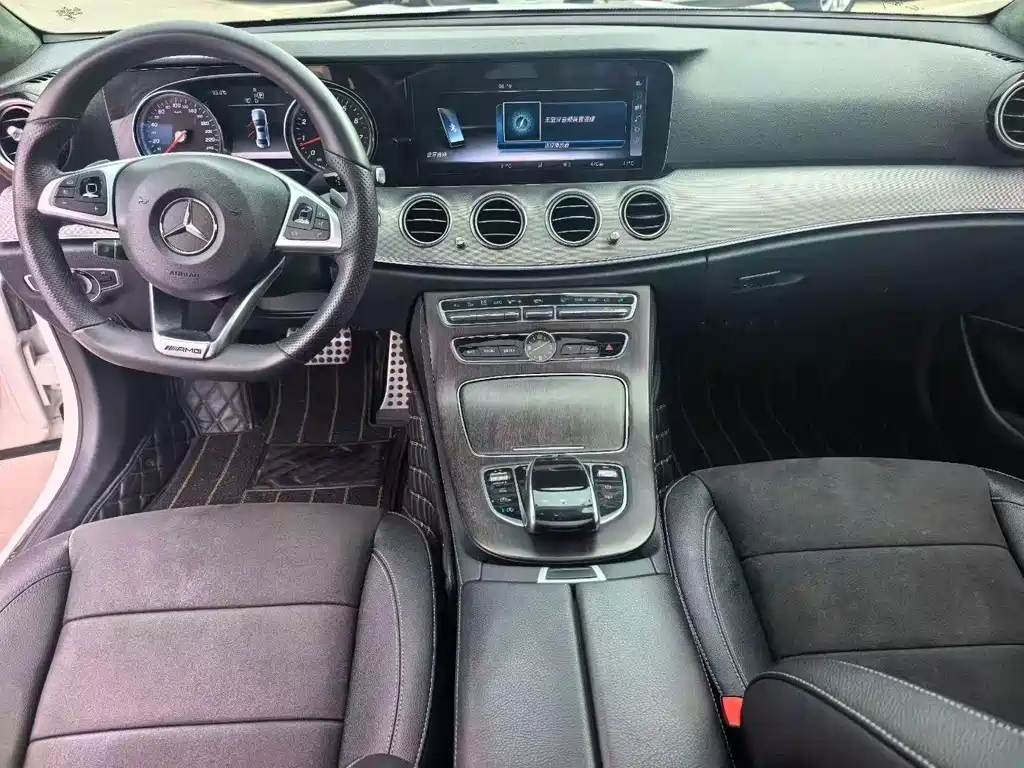 Mercedes-Benz E-Class — миниатюра 6