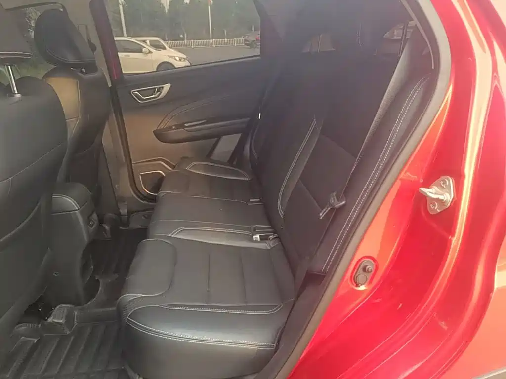 Geely Vision X3 — миниатюра 17