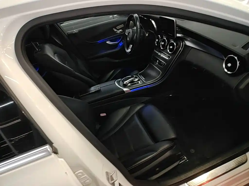 Mercedes-Benz C-Class — миниатюра 25