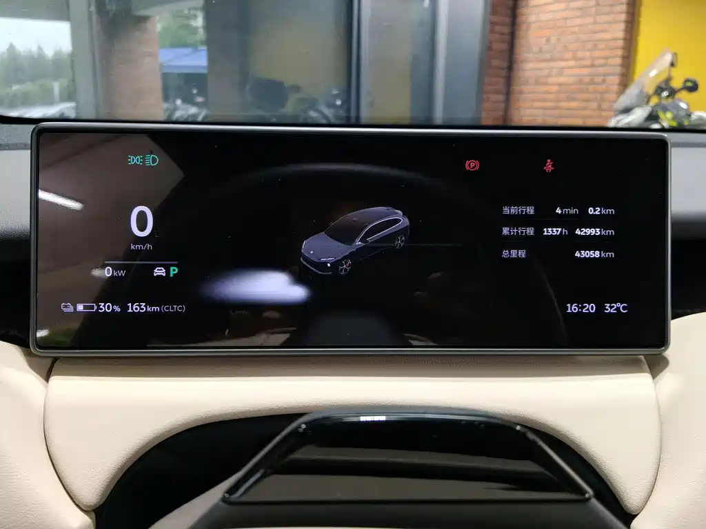 NIO ET5T — миниатюра 13