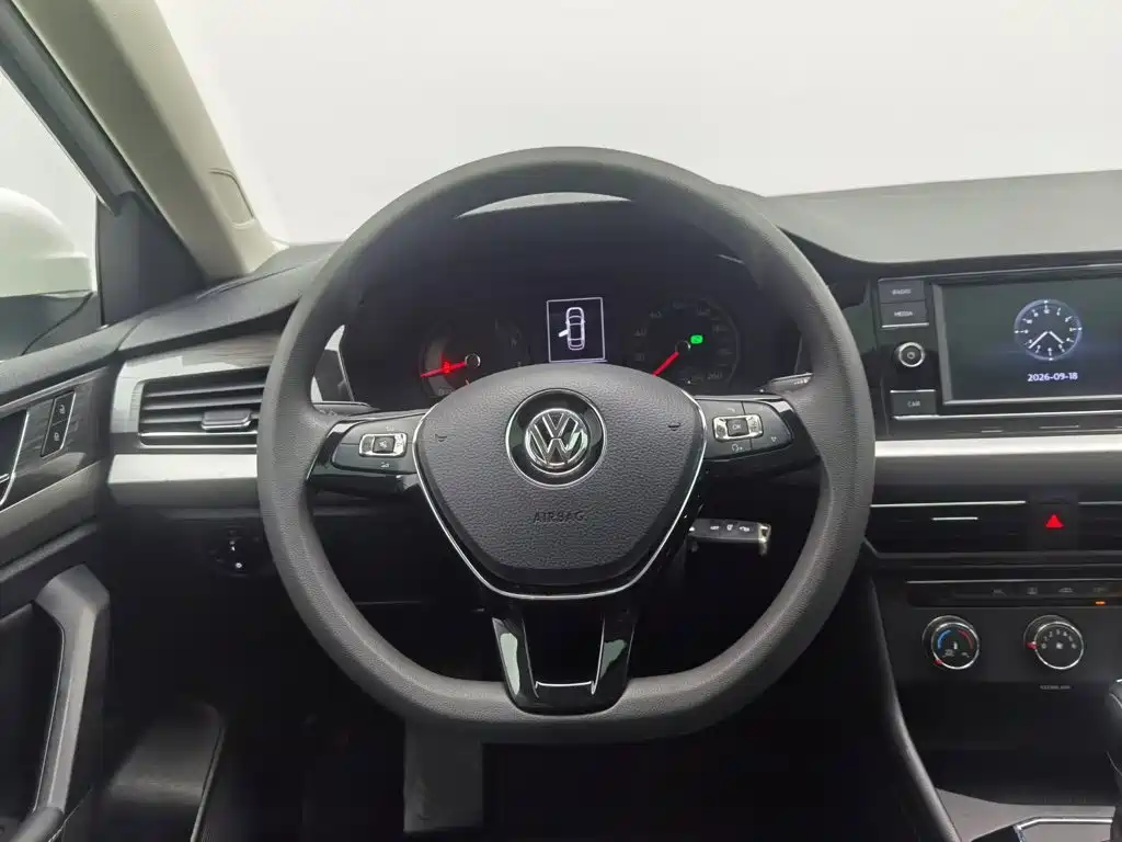 Volkswagen Lavida — миниатюра 11