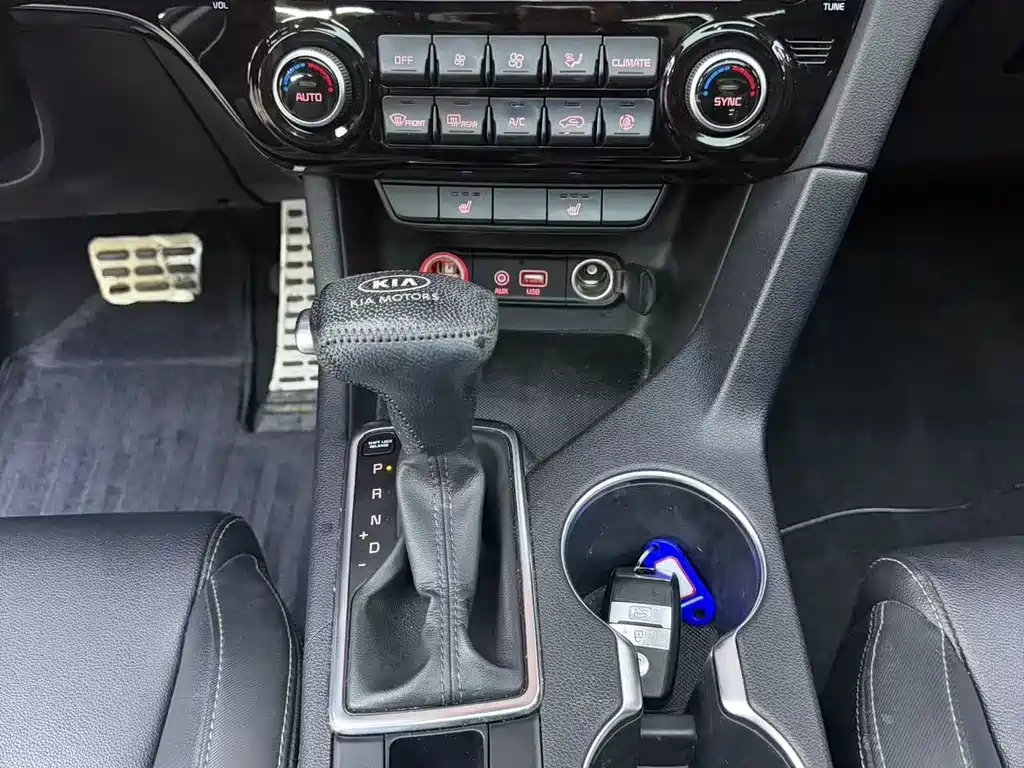Kia KX5 2017 1.6T AT 15 DLX