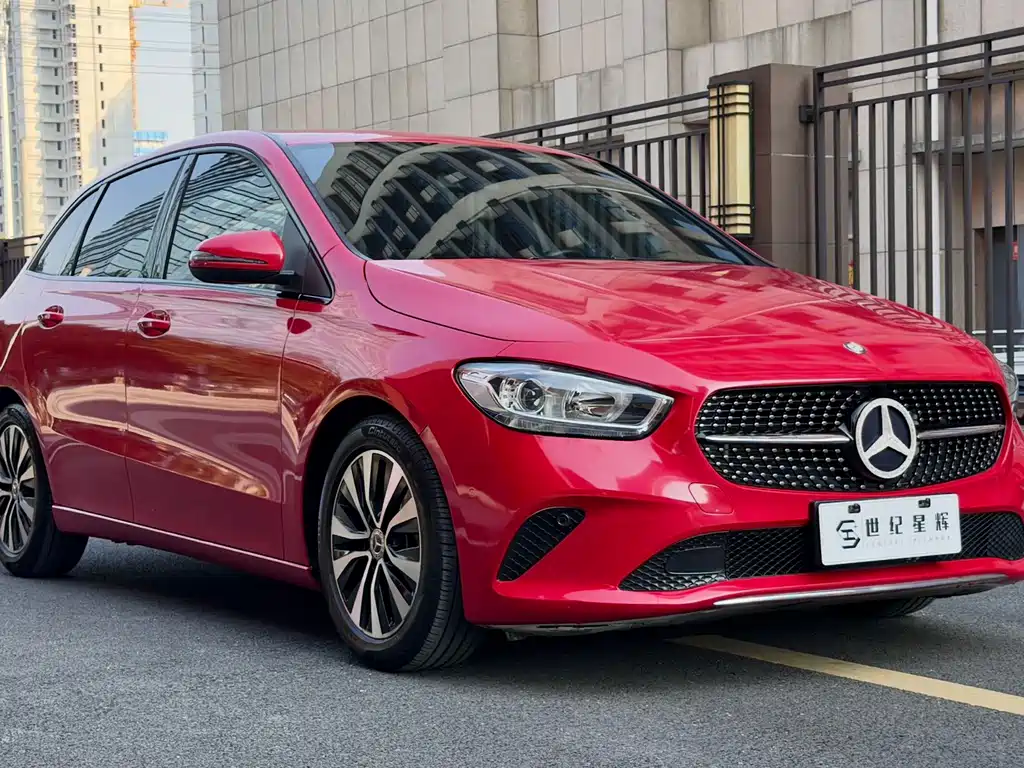 Mercedes-Benz B-Class — миниатюра 2