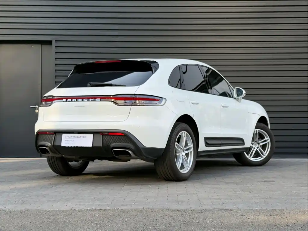 Porsche Macan — миниатюра 2