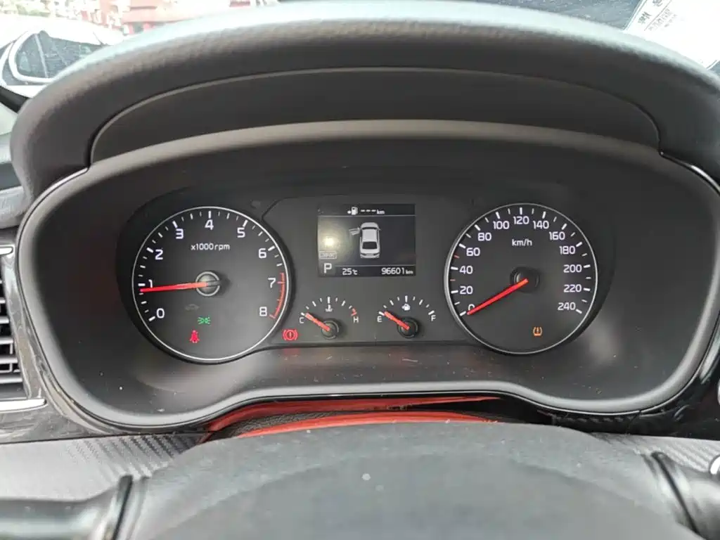 Kia K4 — миниатюра 12