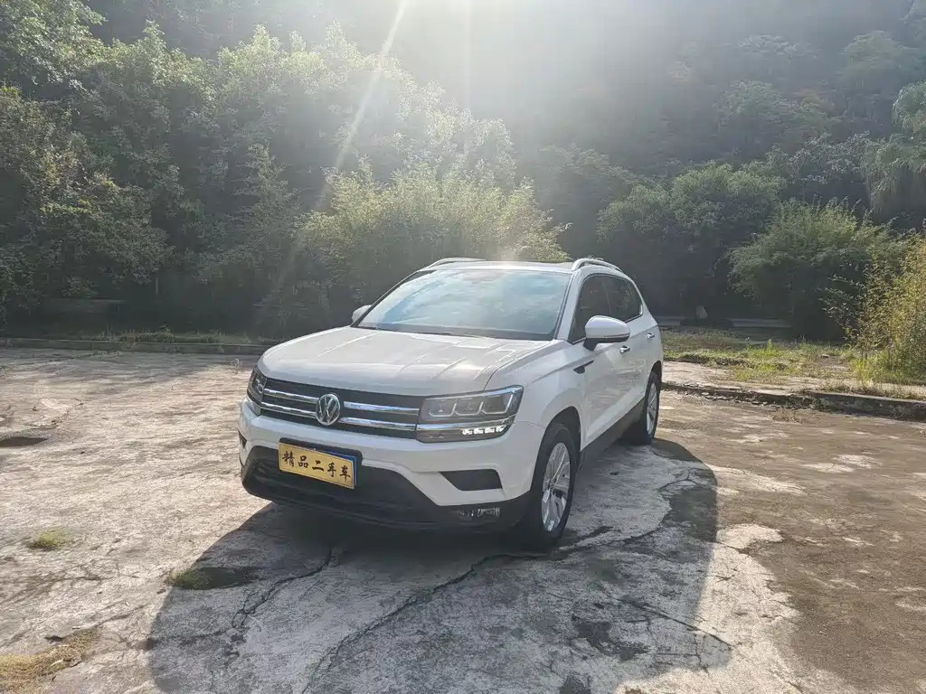 Volkswagen Tharu - фото 3