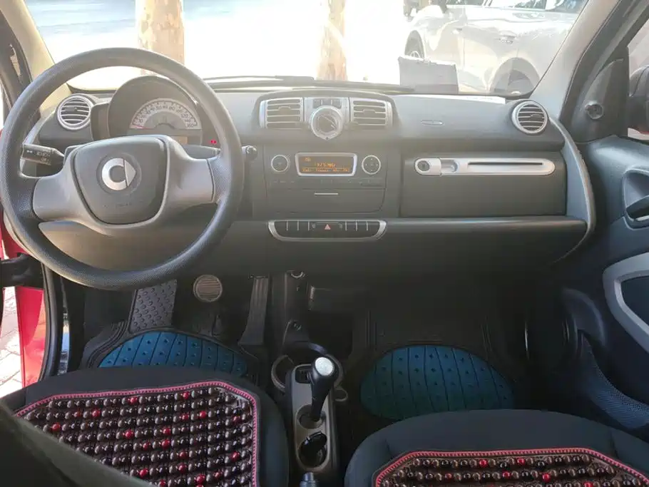 smart Smart Fortwo — миниатюра 12