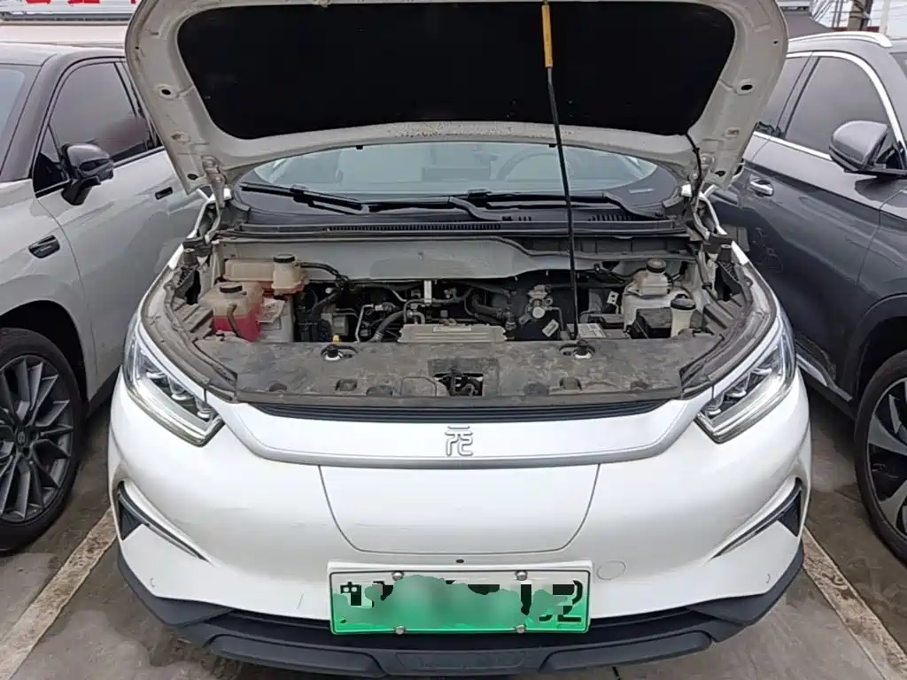 BYD Yuan Pro — миниатюра 20
