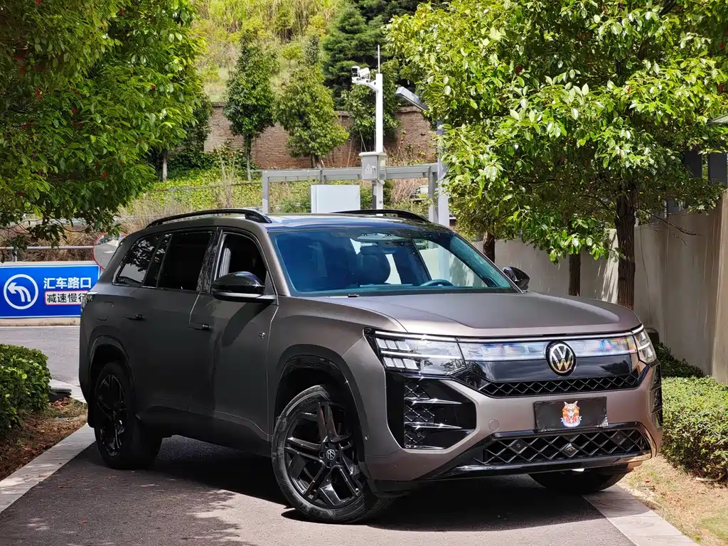 Volkswagen Teramont — миниатюра 3