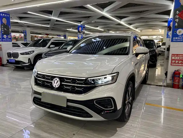 Volkswagen Tharu