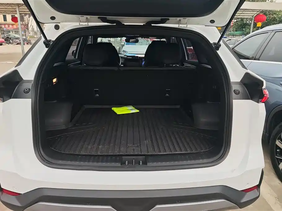 GEELY GALAXY GALAXY L7