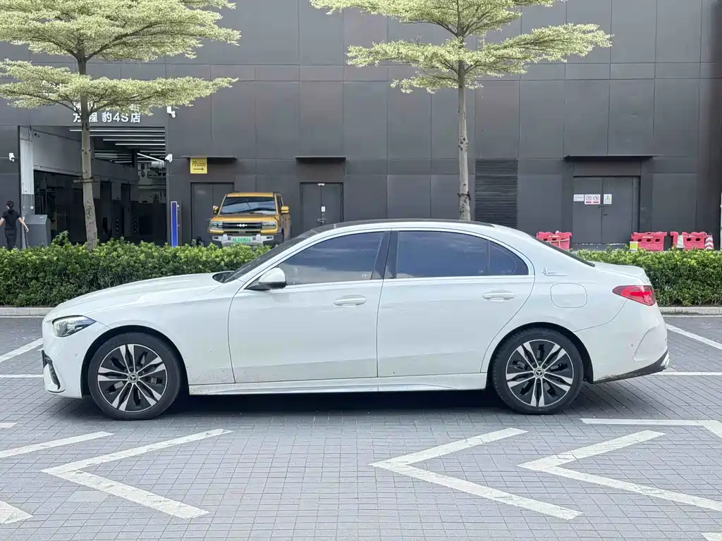 Mercedes-Benz C-Class New Energy — миниатюра 12