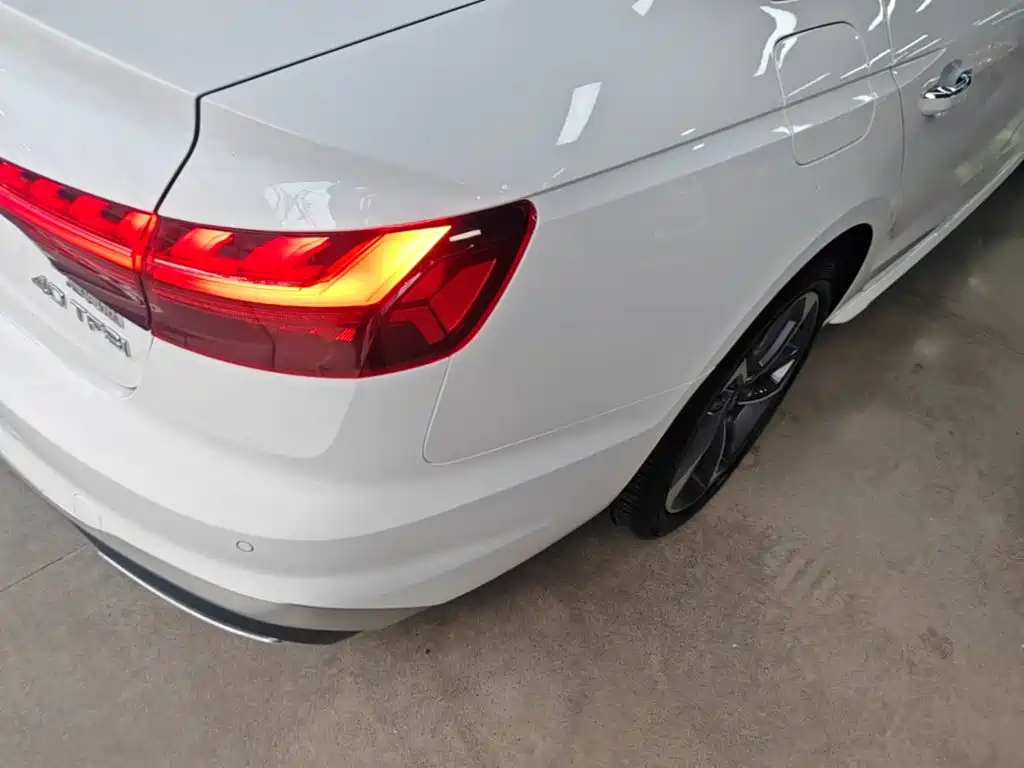 Audi A4L — миниатюра 8