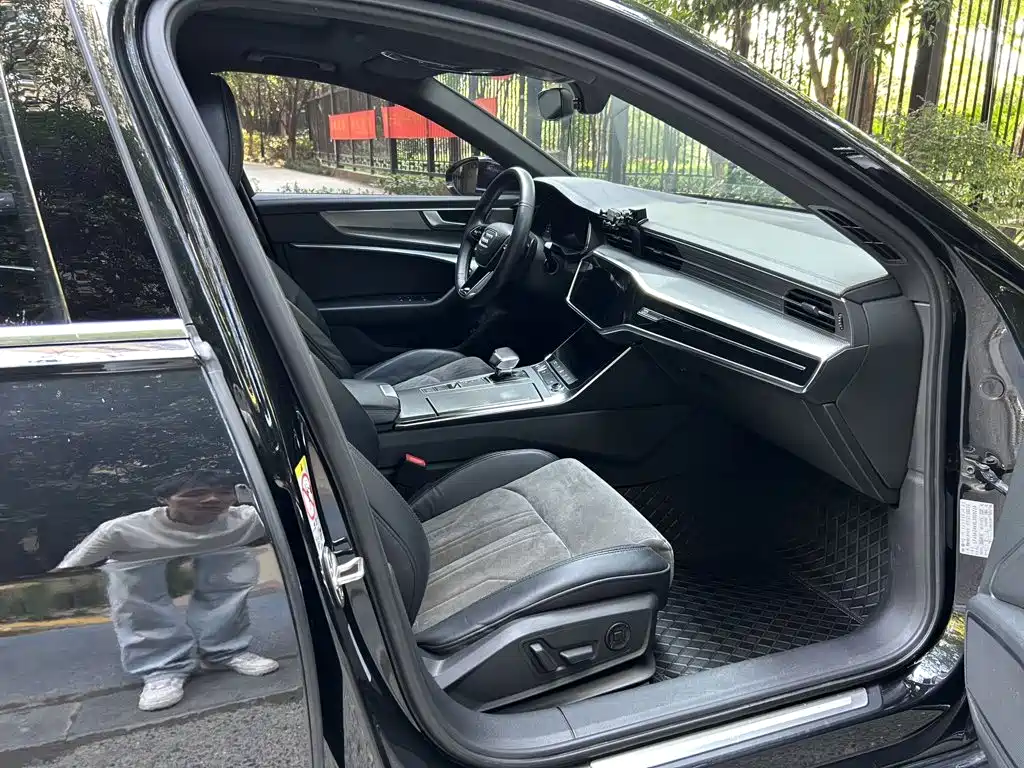 Audi A6L — миниатюра 7