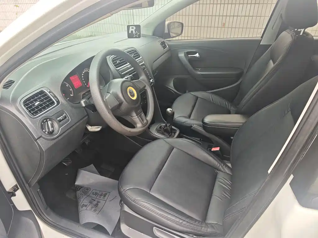 Volkswagen Polo — миниатюра 4