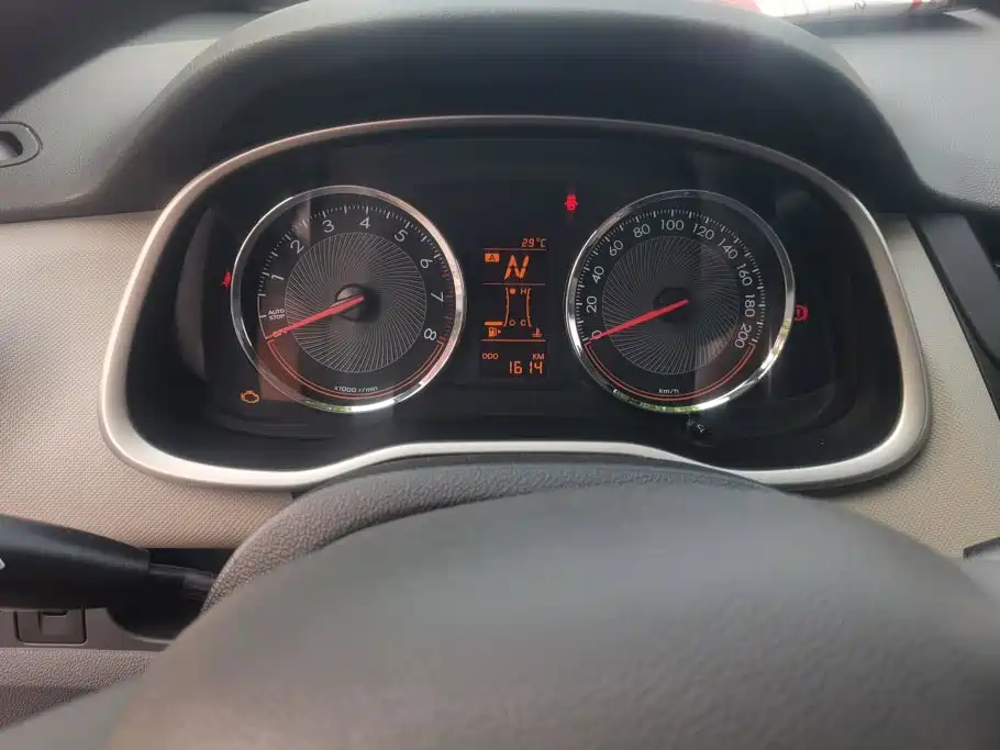 Chevrolet Sail — миниатюра 13