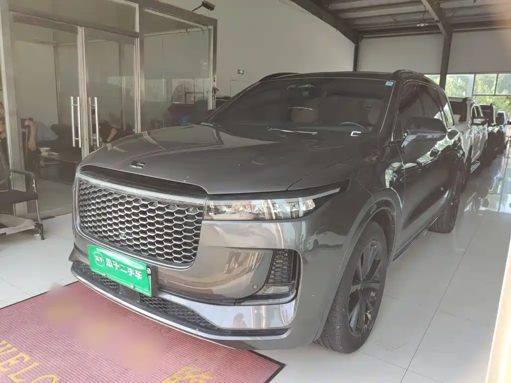 Li Auto Li ONE — миниатюра 2