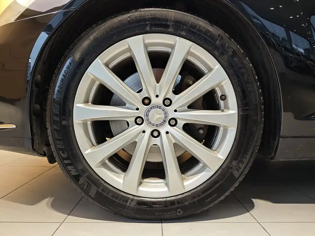 Mercedes-Benz S-Class S 2010 S 300 L Luxury