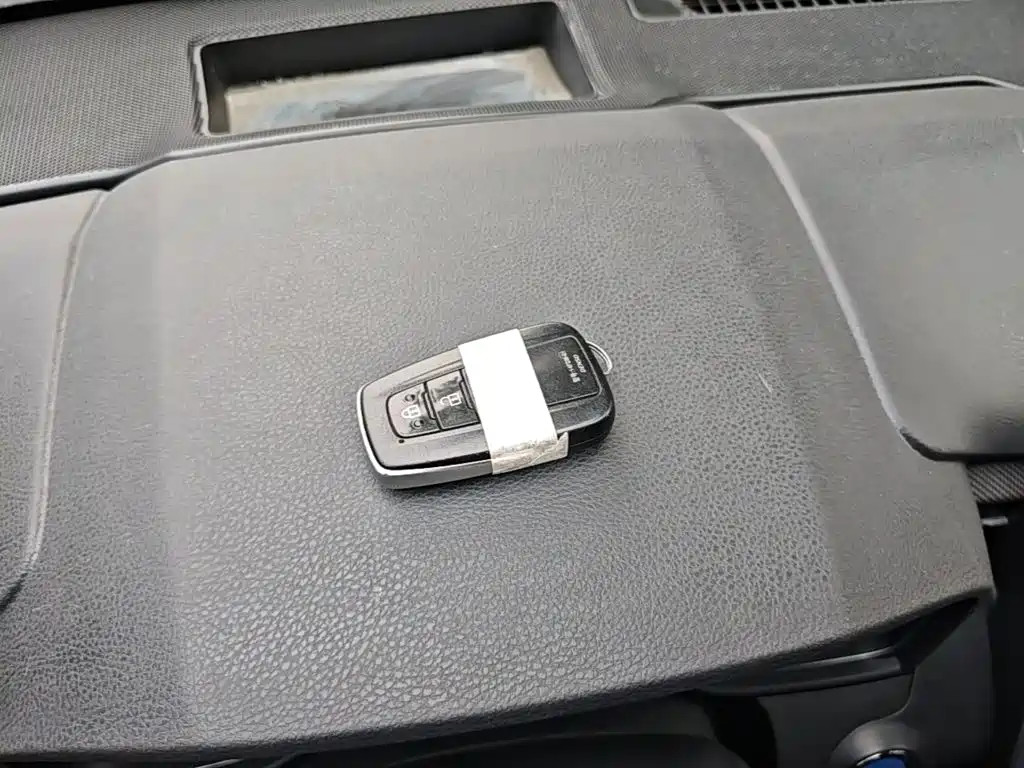 Toyota Avalon — миниатюра 9