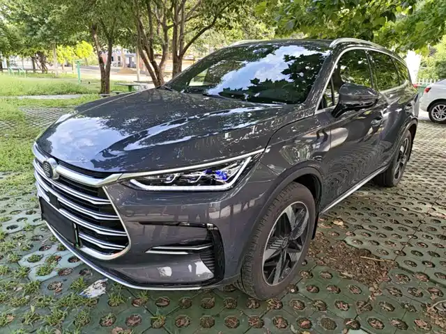 2024 BYD Tang