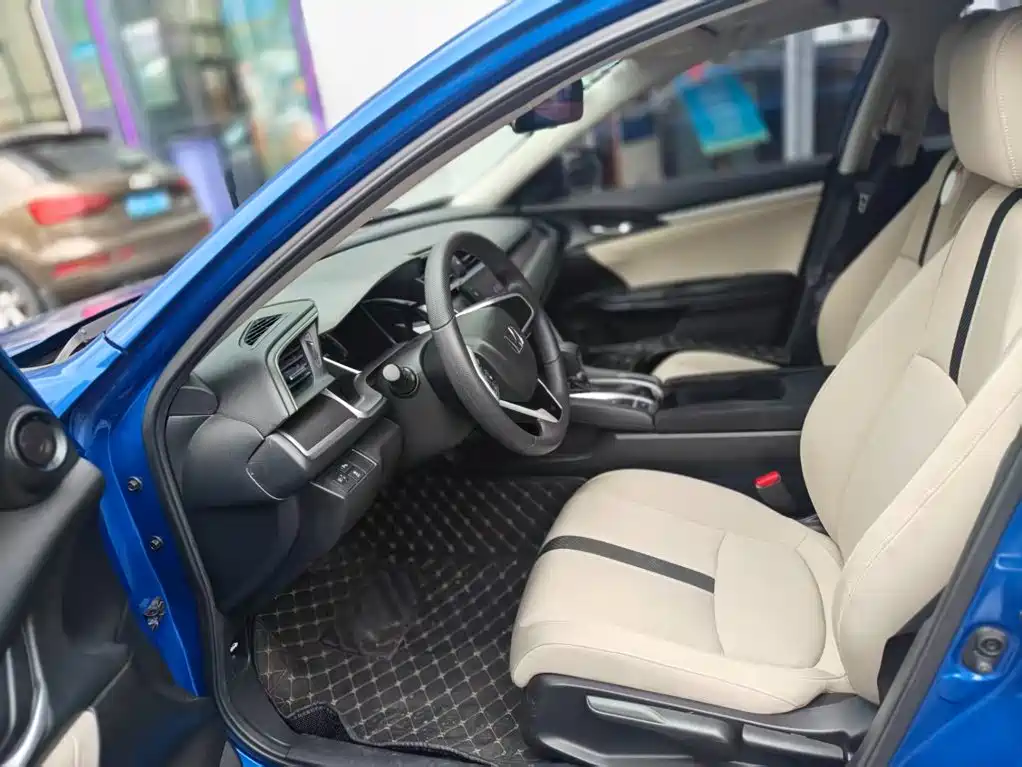 Honda Civic — миниатюра 11