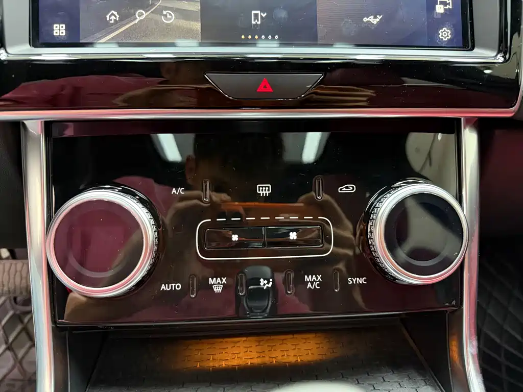 Jaguar XEL — миниатюра 16