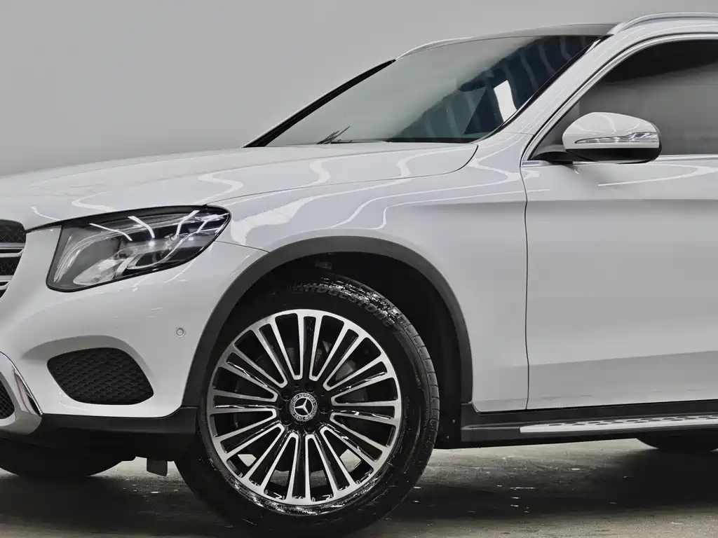 Mercedes-Benz GLC — миниатюра 25