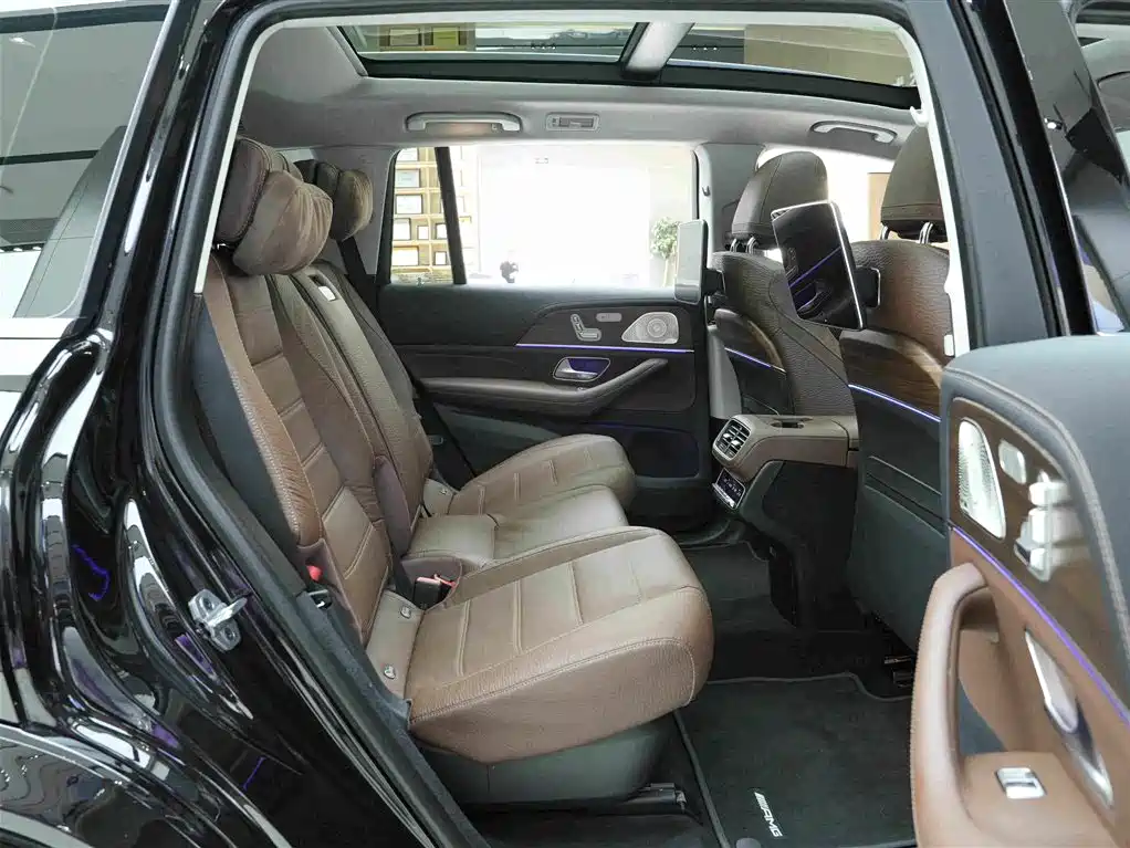 Mercedes-Benz GLS — миниатюра 13