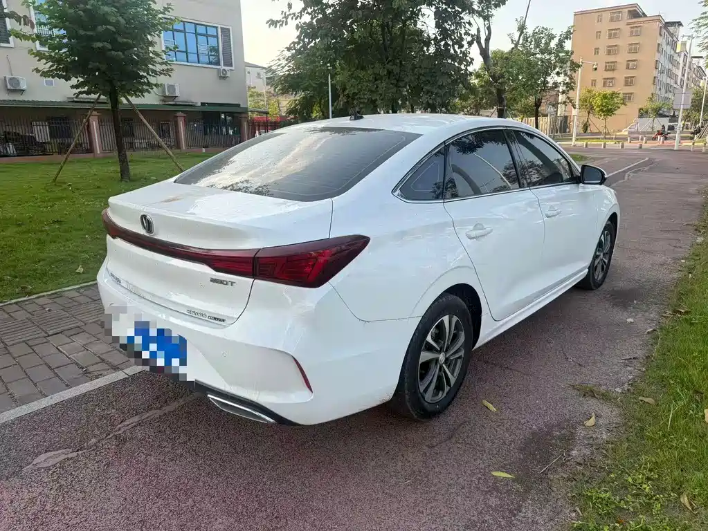 Changan Eado — миниатюра 13