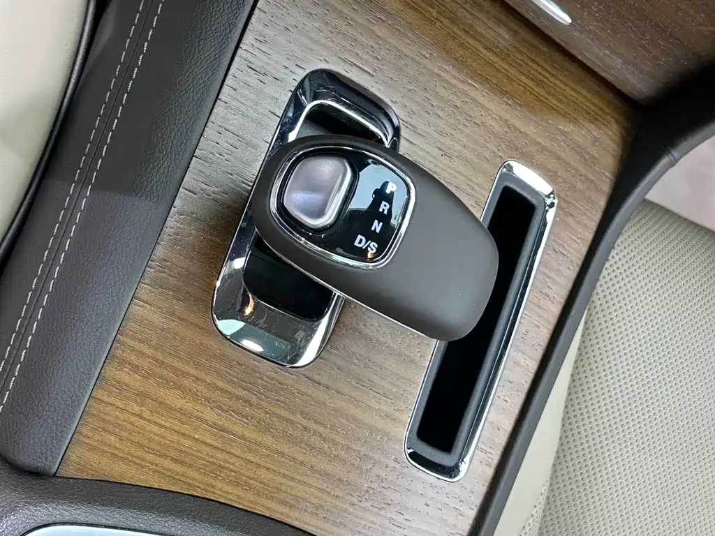 Chrysler 300C — миниатюра 13