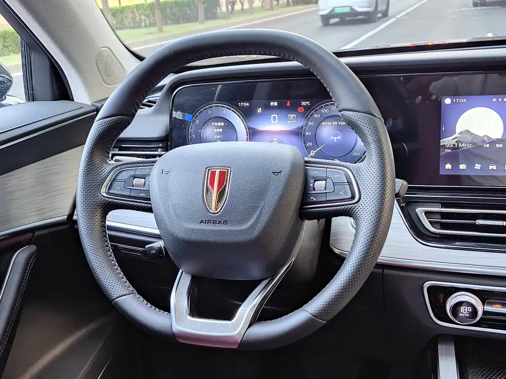 Hongqi Hongqi HS5 — миниатюра 16
