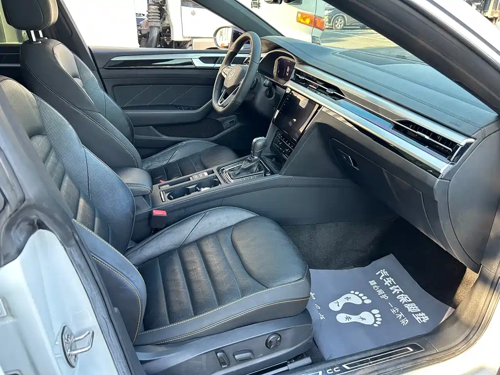 Volkswagen CC — миниатюра 22