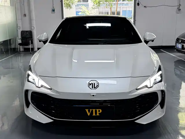 2025 MG MG7
