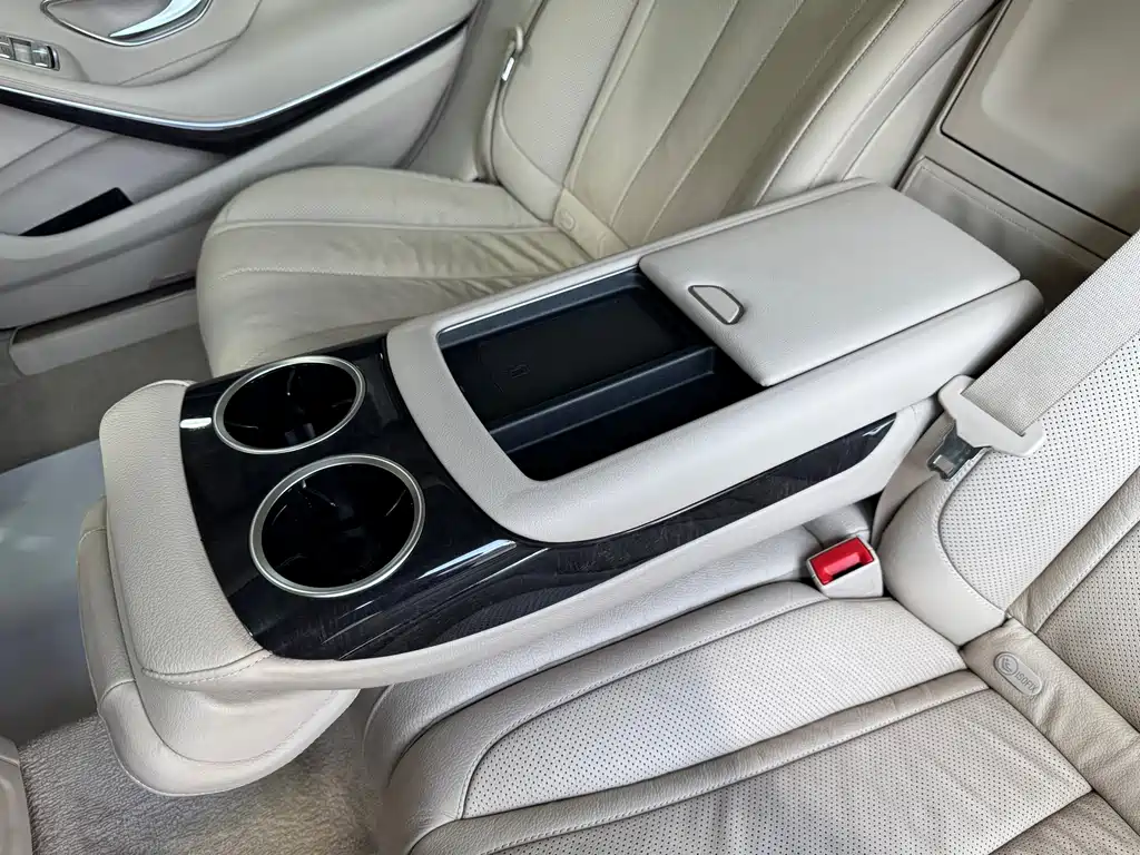 Mercedes-Benz S-Class — миниатюра 30