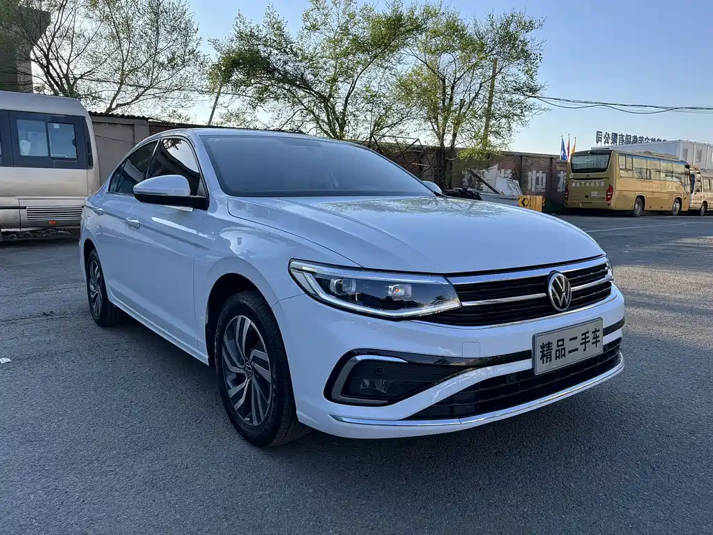 Volkswagen Bora — миниатюра 3