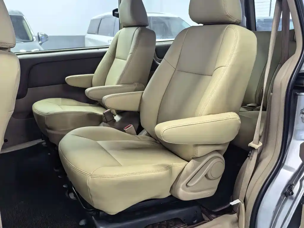 Buick GL8 2014 2.4L