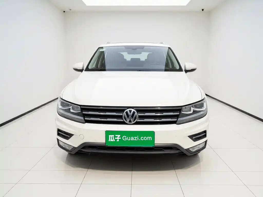 Volkswagen Tiguan L — миниатюра 2