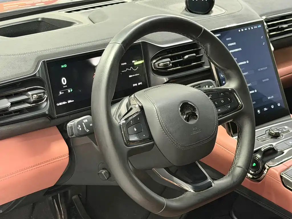NIO EC6 — миниатюра 14