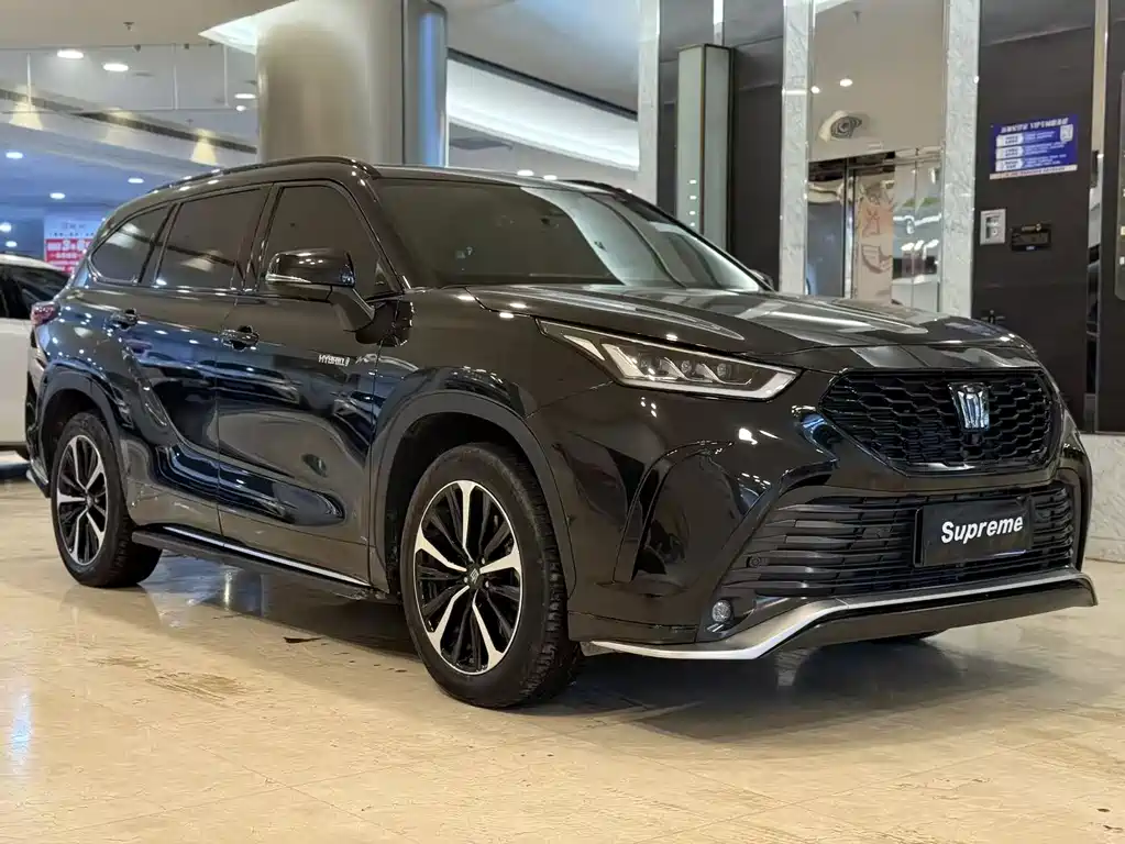 Toyota Crown Kluger 2024 2.5L HEV Luxury