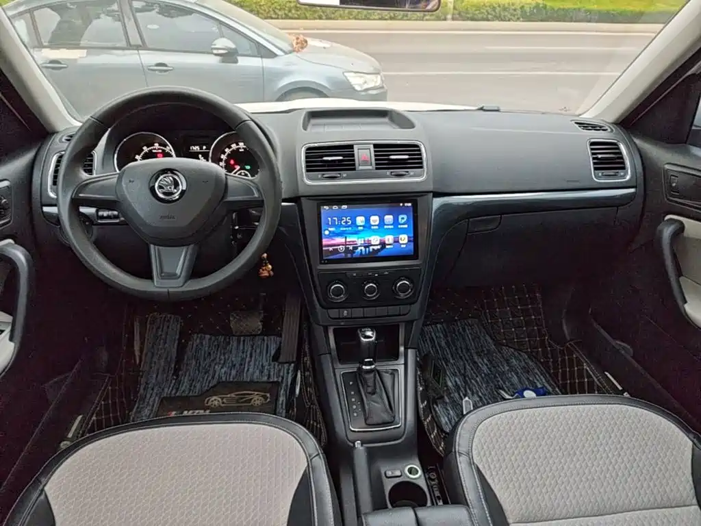 Skoda Yeti — миниатюра 10