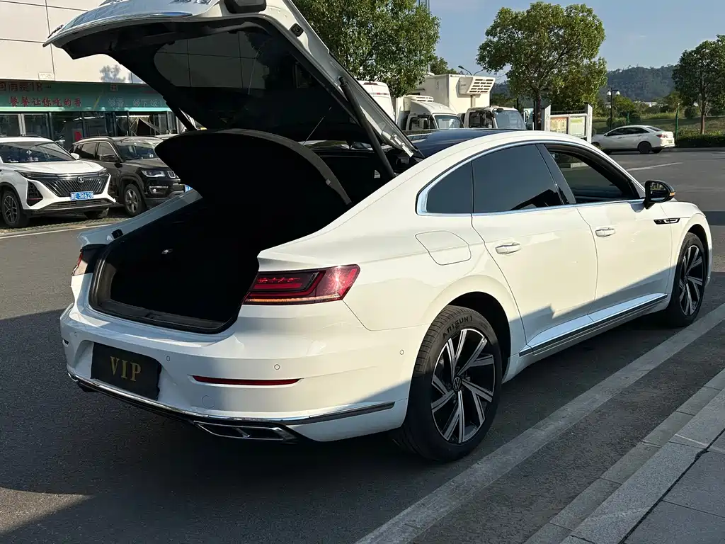 Volkswagen CC — миниатюра 16