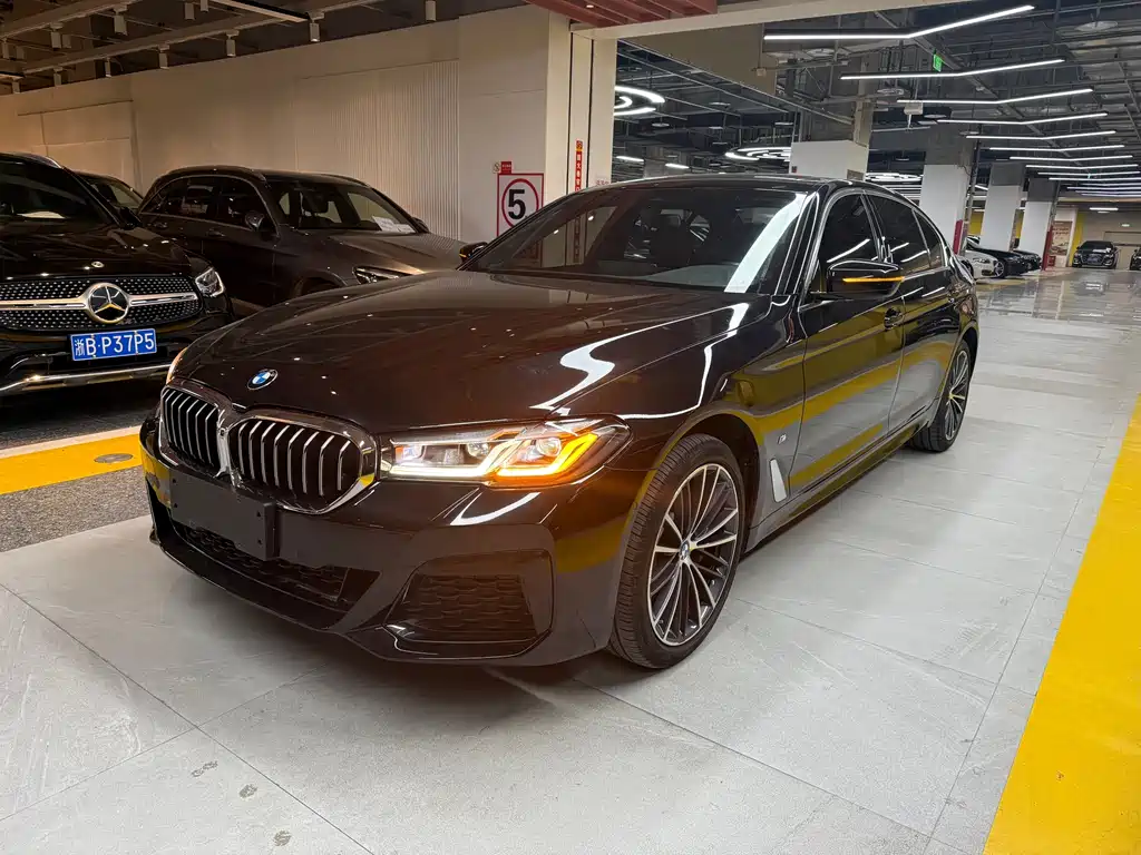BMW 5 Series 2023